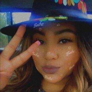 Meet your Posher, Flormaria